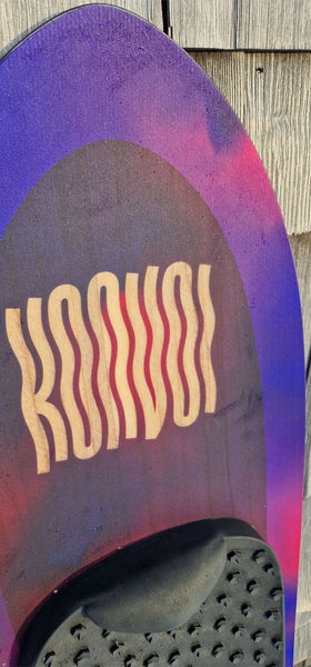 KONVOI fork 133 nose close up colours woodcore grip pad