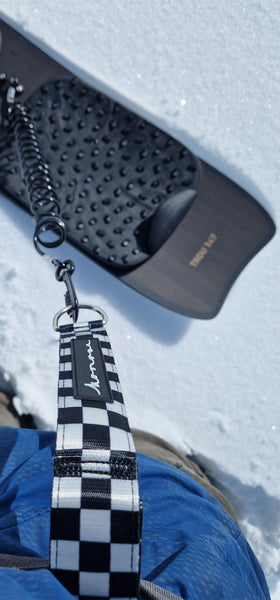 KONVOI mountain surfing accessoires footstrap strap coil leash coiled powsurf ingleash