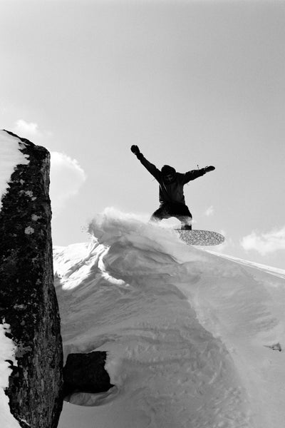 konvoi snowsurfing ben dietermann powsurf slash turn arlberg powdersurfing